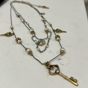 Betsy Johnson perfect quality layered necklace